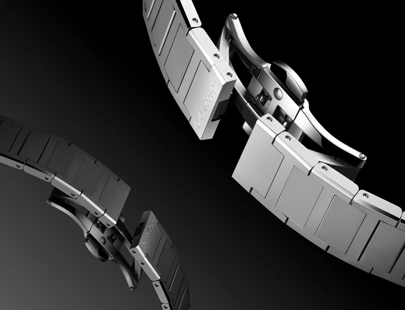 Pulseira de aço com elos em H do Falcon