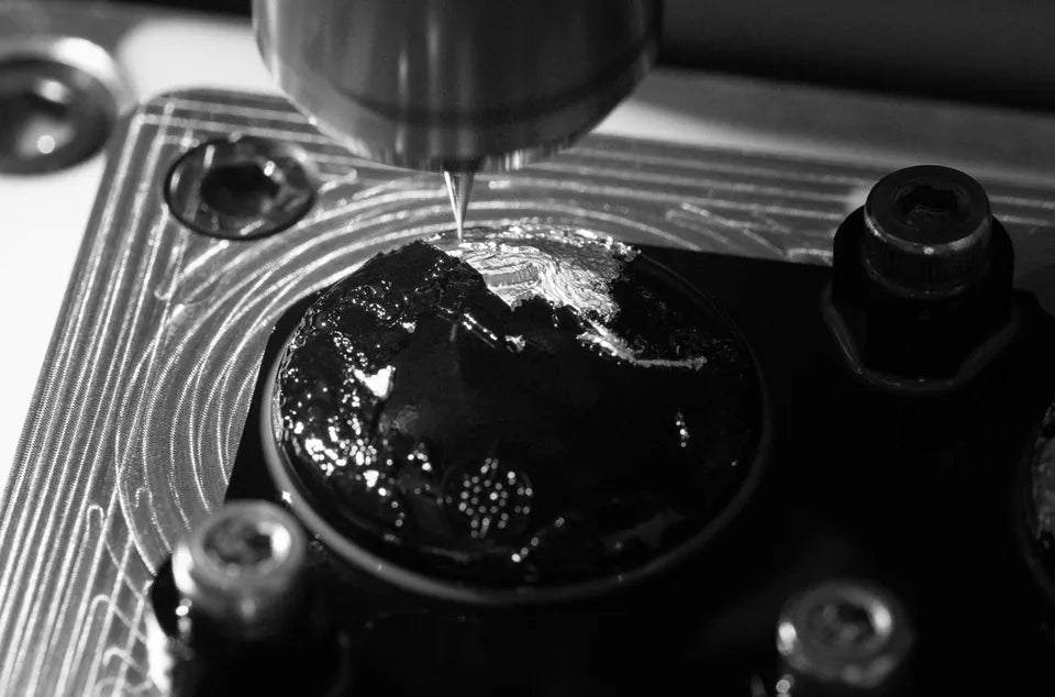 Detalhamento fino em segunda gravação CNC