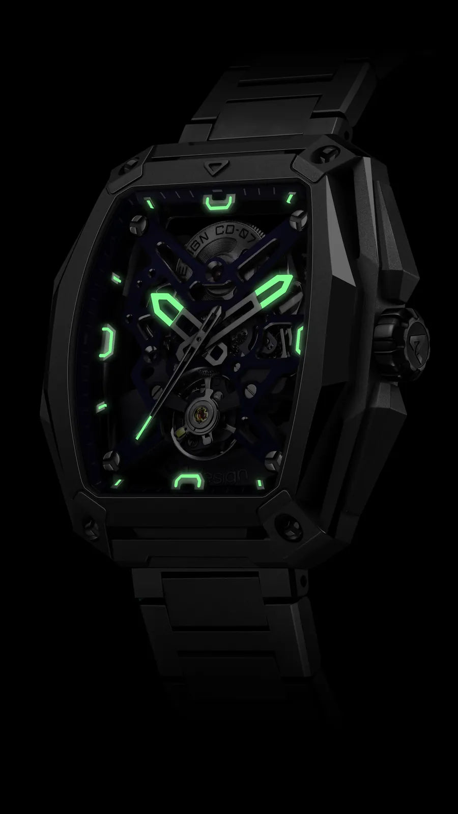 Hunter Titanium à noite, com Swiss Super-LumiNova
