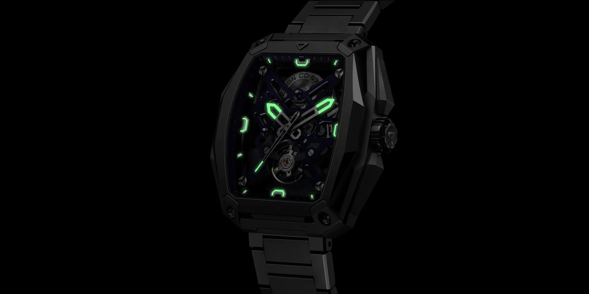 Hunter Titanium à noite, com Swiss Super-LumiNova